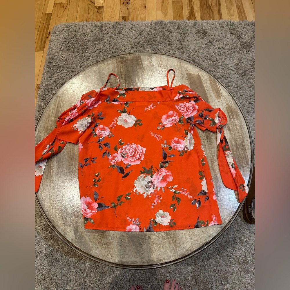 Hyped Unicorn new Floral Red Women's Top
